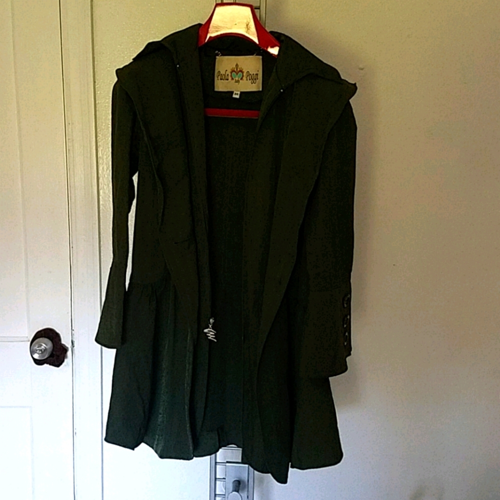 Paola Poggi coat.